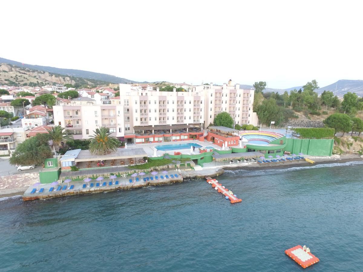 Hotel Leon Foca Exteriér fotografie